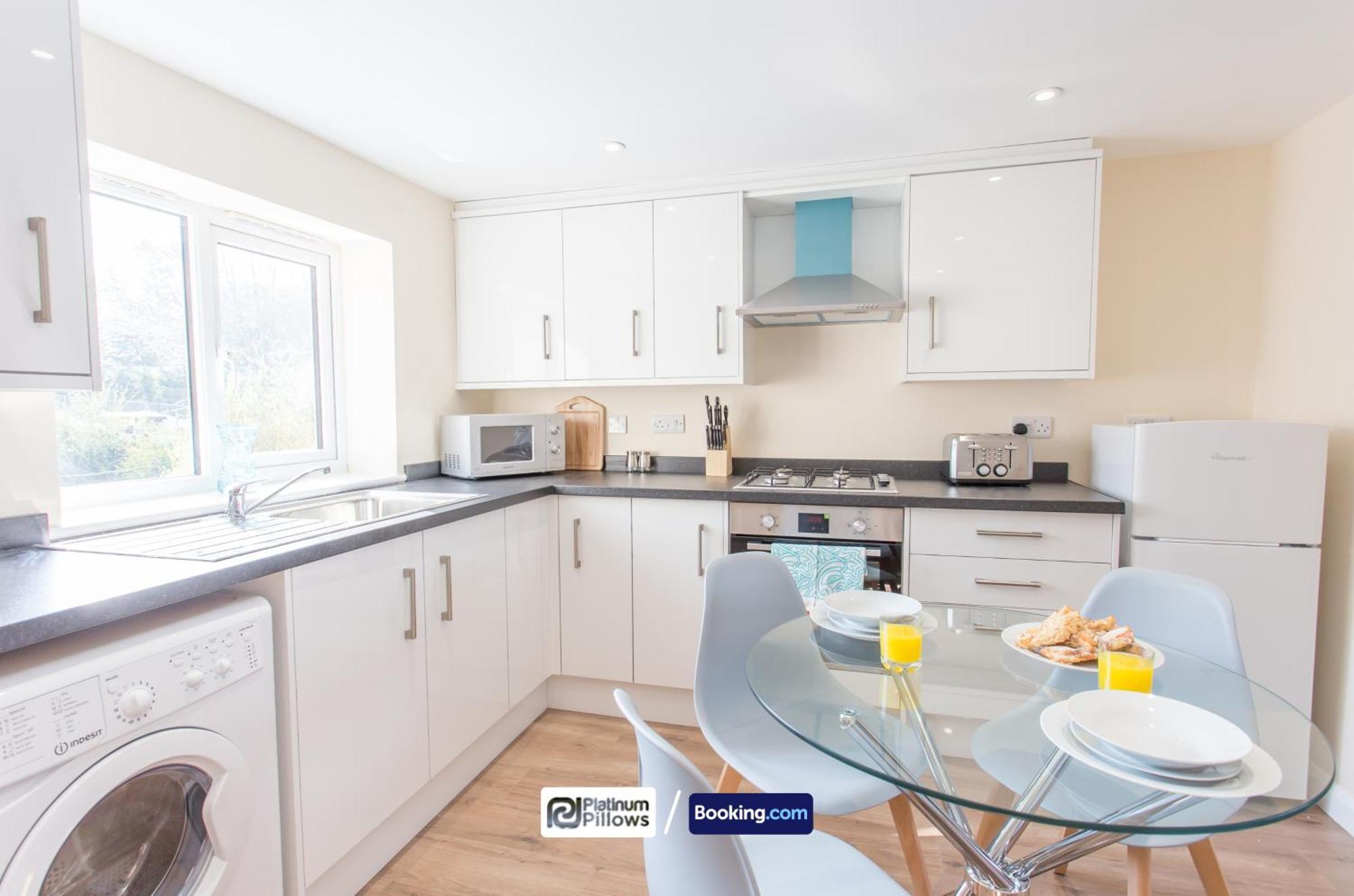 Modern Oxford 2 Bedroom Apartments, Near John Radcliffe Hospital, Weekly & Monthly Deals Exterior foto